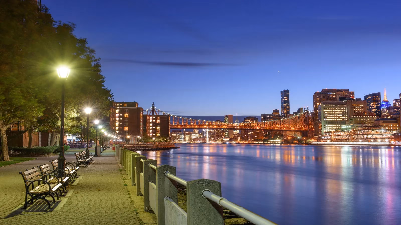 roosevelt-island-new-york-s-overlooked-urban-oasis-and-its-secret-charms-image-0